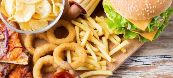 Jangan Tertipu, Ini 7 Trik Restoran Fast Food Biar Kamu Beli Terus!