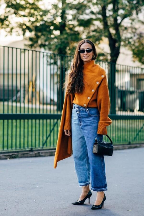 Tips Mix & Match Jeans dan Sweater Biar Penampilanmu Makin Maksimal
