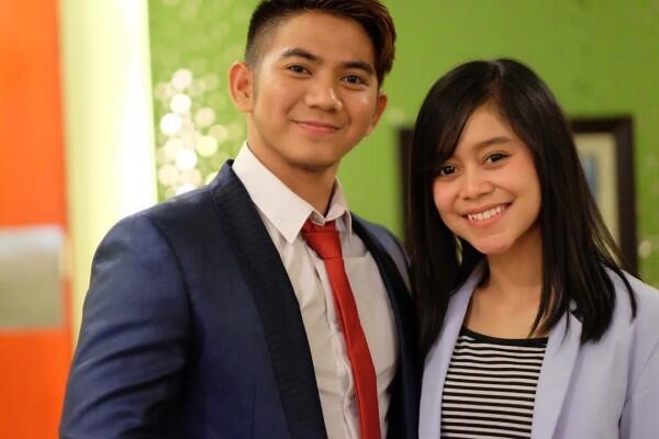 Tiga Tahun Pacaran, 10 Potret Mesra Lesty Kejora & Rizky D'Academy