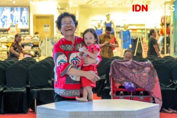 Semarak Natal, Pakuwon Mall Hadirkan Replika Gereja Sagrada Familia
