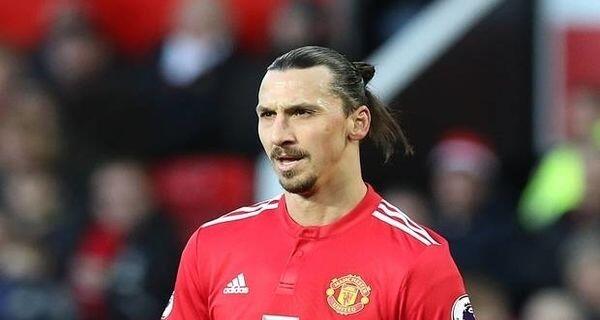 Bak Bunglon, 6 Pemain Bintang Ini Sering Gonta-ganti Klub