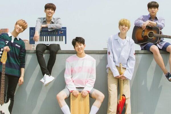 7 Lagu Day6 yang Liriknya Merasuk Jiwa Banget, Bikin Baper!