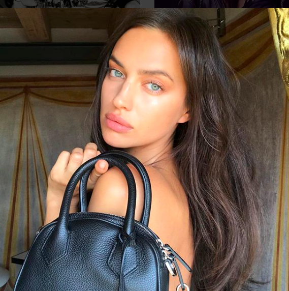 Irit, Irina Shayk Masih Pakai Bra yang Berusia 11 Tahun Loh!