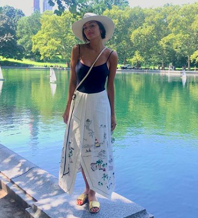 Biar Gak Bau Ketek, Nicole Scherzinger Pakai Minyak Kelapa