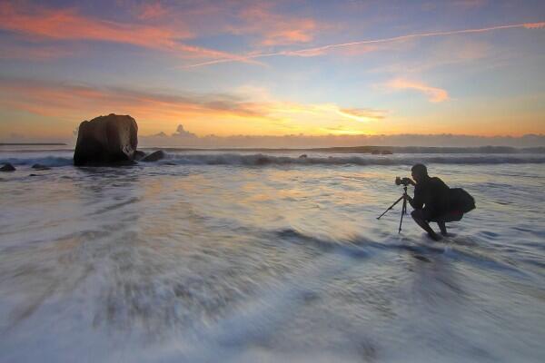 Guys, Ini 7 Rahasia Dapatkan Foto Travelling yang Memuaskan