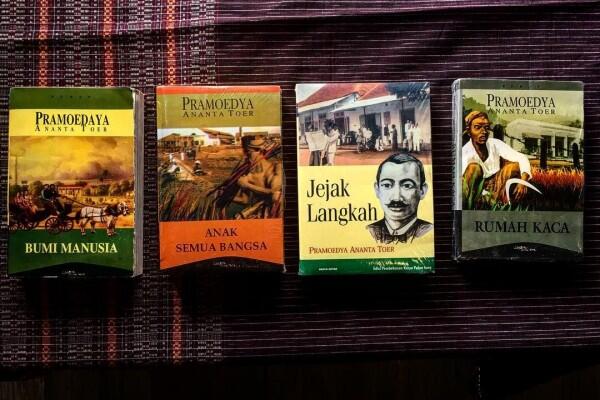 Untuk Penerus Bangsa, Bacalah 6 Buku Klasik dari Indonesia Ini!