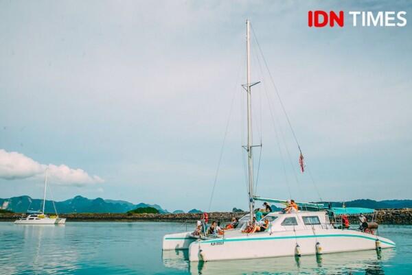 15 Potret Keseruan Sunset Cruise di Pulau Langkawi Malaysia, Epic!