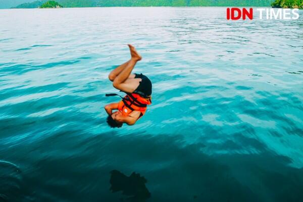 15 Potret Keseruan Sunset Cruise di Pulau Langkawi Malaysia, Epic!