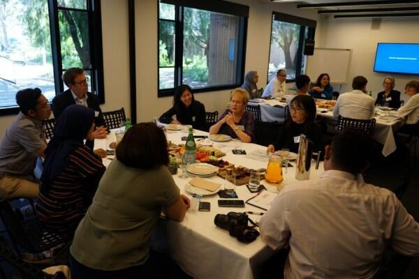 Kisah Unik Bule dari Monash University yang Tertarik Budaya Indonesia