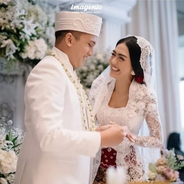 10 Momen Haru Ijab Kabul Ge Pamungkas dan Anastasia Herzigova