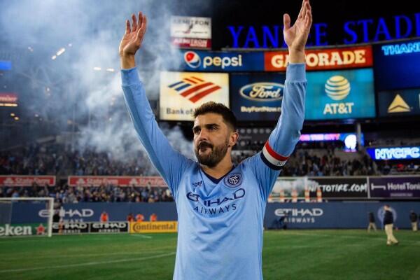 Belum Ingin Pensiun, Mantan Striker Barcelona Pindah ke Liga Jepang