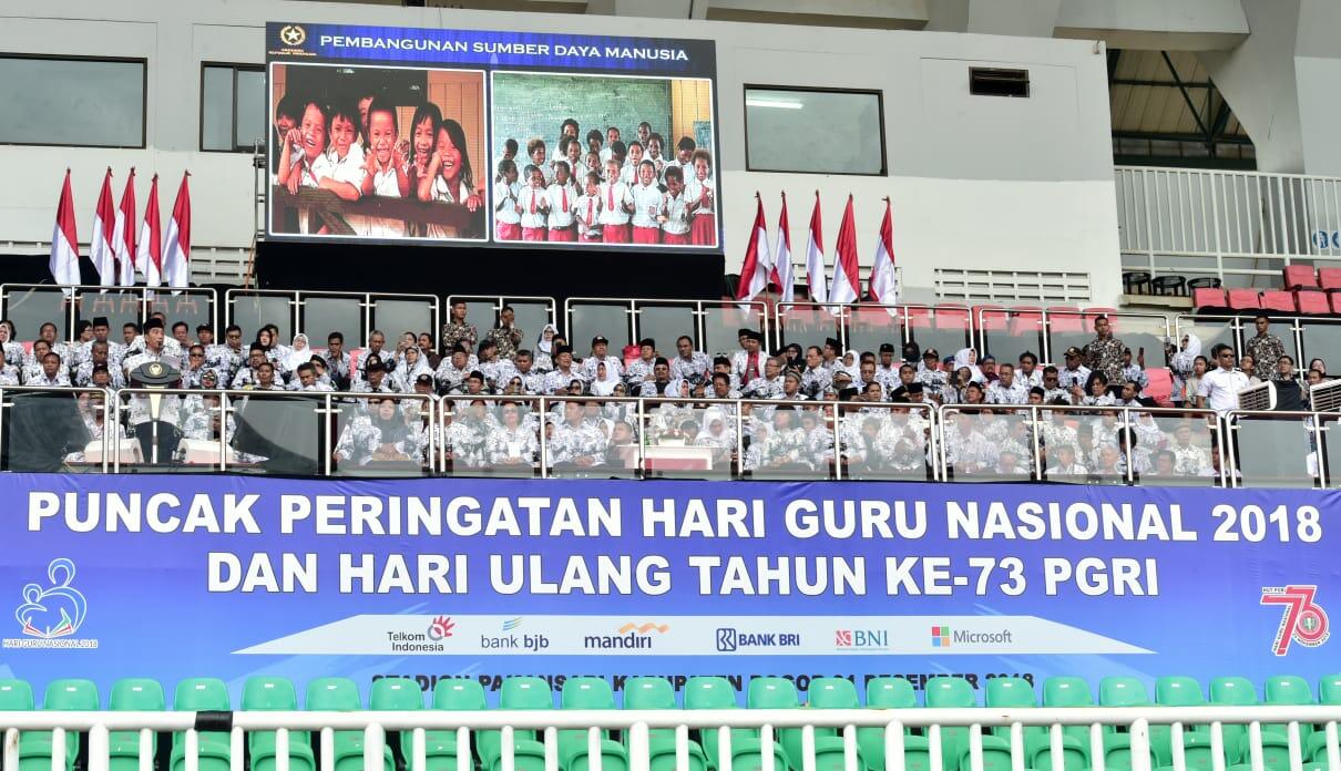 PP 49/2018 Buka Peluang Pengangkatan Guru Honorer
