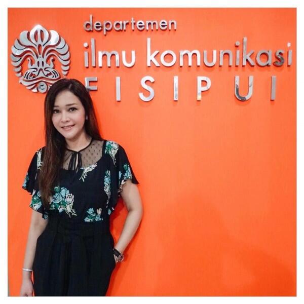 9 Keseruan Maia Estianty saat Jadi Dosen Tamu di FISIP UI