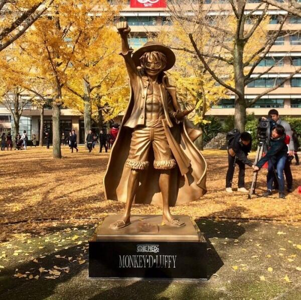 Bentuk Penghargaan Untuk Eiichiro Oda, Patung Luffy Kini Diresmikan