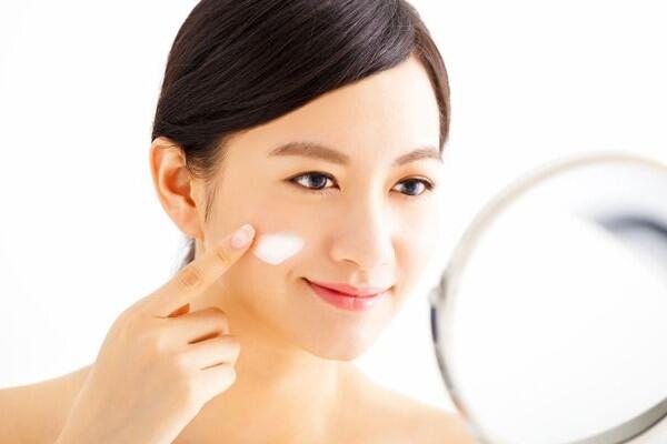 5 Rekomendasi Skincare Berbahan Sake yang Bikin Kulitmu Flawless