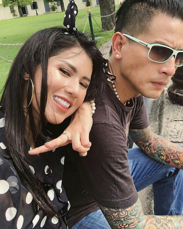 Makin Lengket, Ini 10 Potret Kemesraan Chef Juna dan Atries Angel!