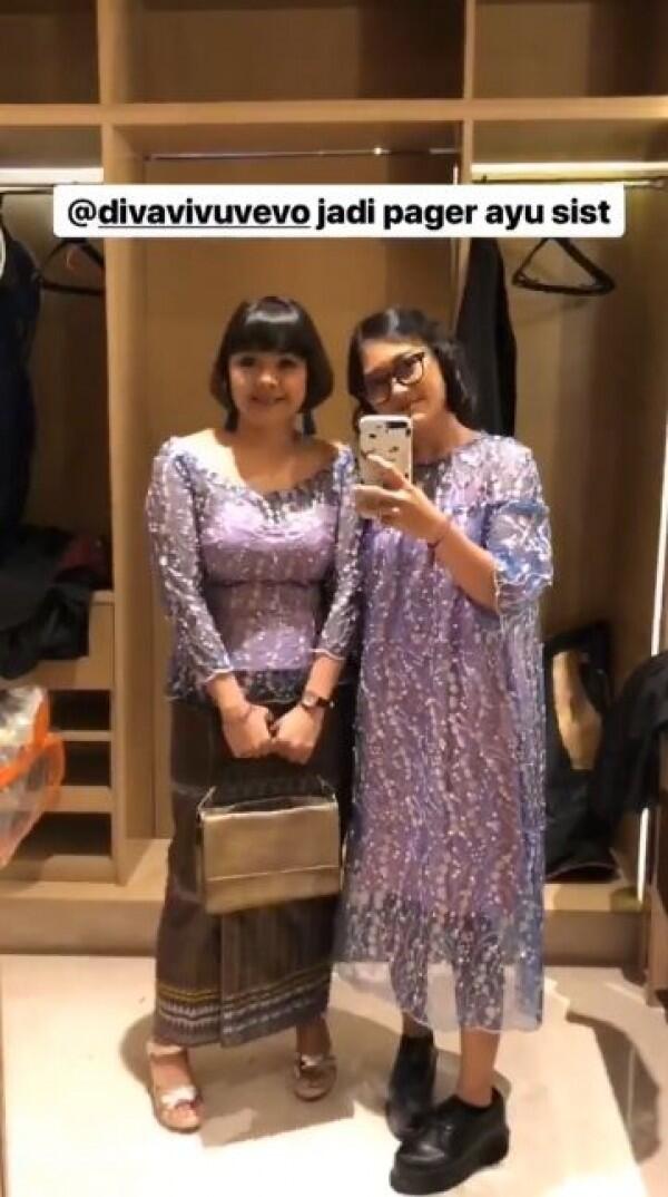 Adu Gaya Fashion Para Artis Hadiri Pernikahan Ge Pamungkas-Anastasia