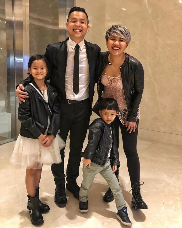 Adu Gaya Fashion Para Artis Hadiri Pernikahan Ge Pamungkas-Anastasia