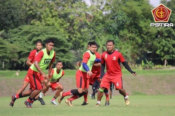 Preview PS TIRA Vs Arema FC: Misi Wajib Menang Si Tuan Rumah
