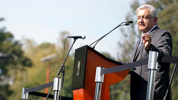 Resmi Dilantik, Lopez Obrador Janji Ciptakan Perubahan Untuk Meksiko