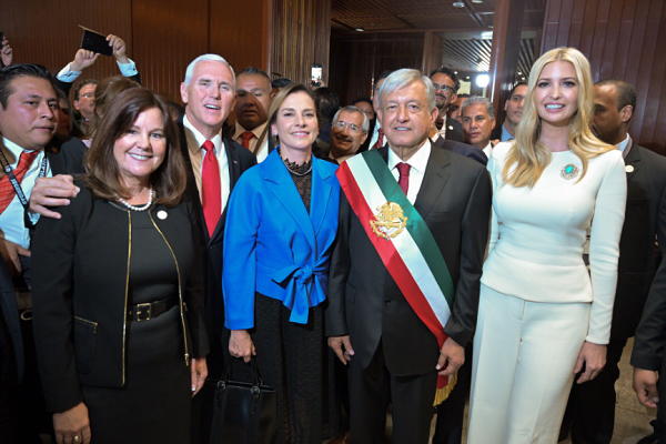 Resmi Dilantik, Lopez Obrador Janji Ciptakan Perubahan Untuk Meksiko