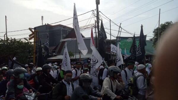 FOTO: Massa Reuni 212 Putihkan Monas