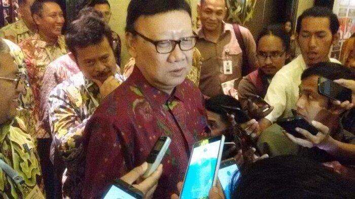 Ini Alasan Mendagri Tjahjo Kumolo Minta Jajarannya Tidak Minum Air Mineral