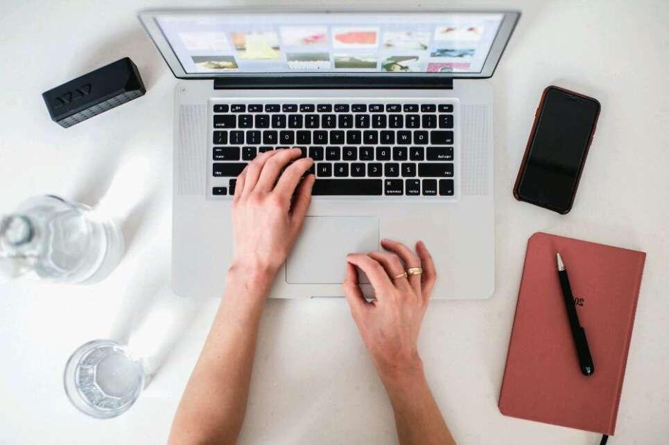 Admin Online/Adm Sales/Admin Marketing/Internet Online Shop