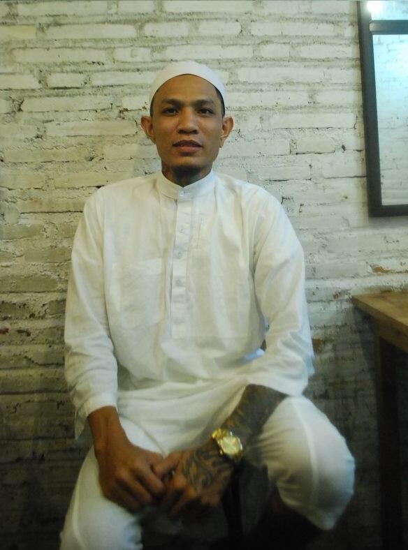 Yansafaras, Seorang Tattoo Artist Yang Kini Jadi Pendakwah