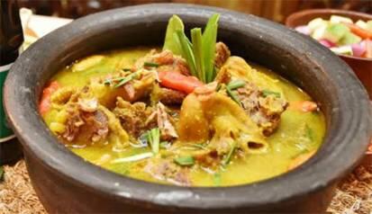 10 Makanan Paling Diburu Saat Resepsi Pernikahan