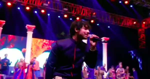 10 Momen Keseruan Sangeet Ceremony Priyanka Chopra - Nick Jonas