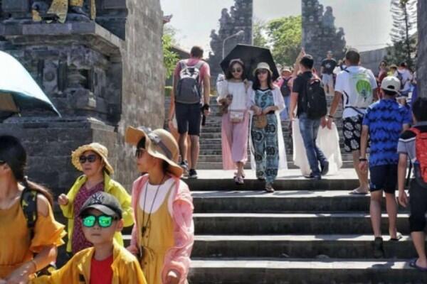 Dampak Travel Advices yang Mencekik Kunjungan Wisman