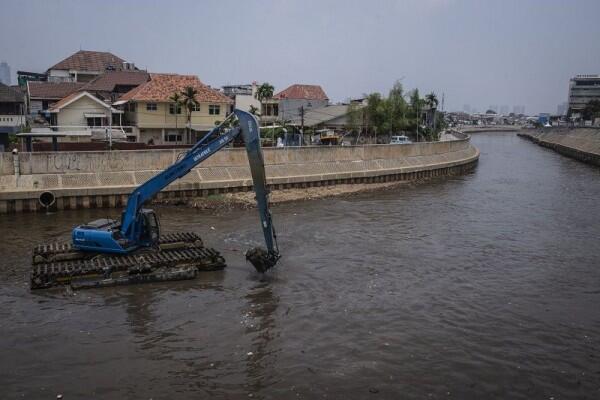 Pemprov DKI Anggarkan Rp 500 M Untuk Normalisasi Sungai