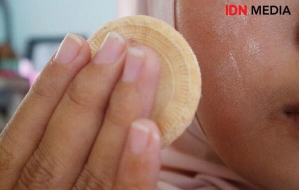 8 Beauty Hack Super Gampang Ampuh untuk Memperbaiki Kesalahan Makeup