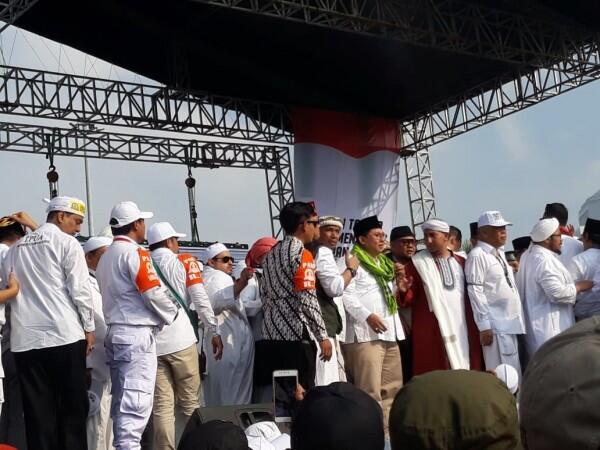 Penumpang KRL Melonjak 500 Persen Saat Reuni 212