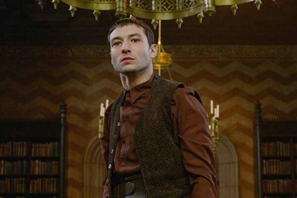 Ini 5 Fakta Unik Ezra Miller, Pemeran Credence di Fantastic Beasts