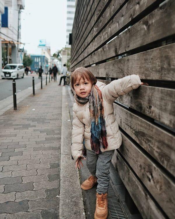 Balita Kece! 10 Penampilan Bjorka yang Makin Stylish Bak Model Cilik