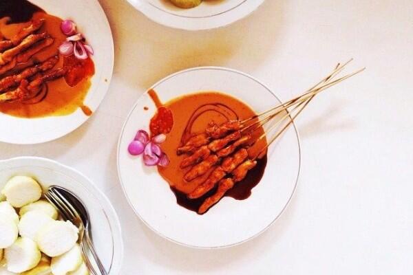 6 Sate Legendaris di Malang Raya, Dijamin Bikin Kamu Ngiler!