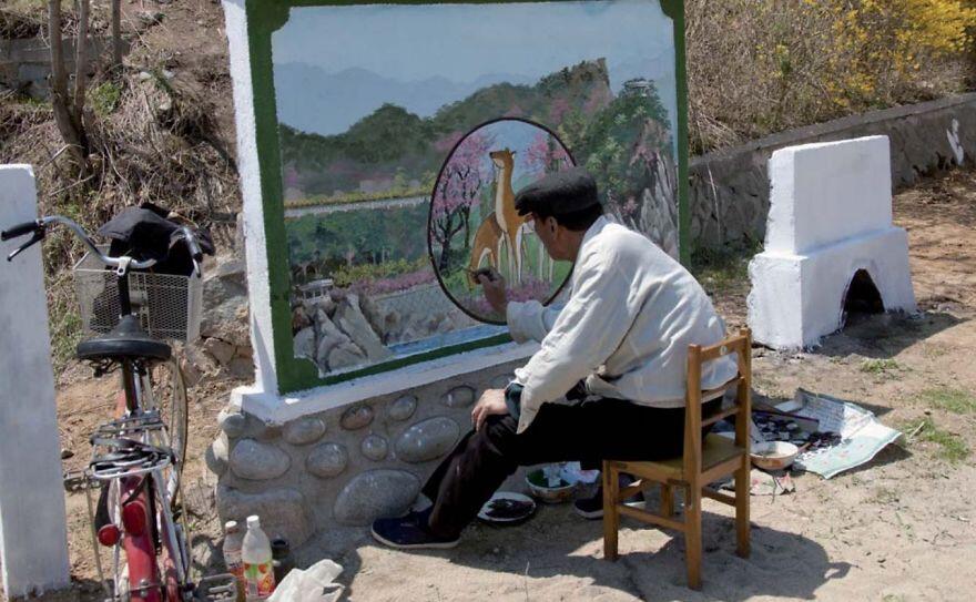 Bikin Sedih, 12 Foto Terlarang di Korea Utara Ini Bocor ke Internet