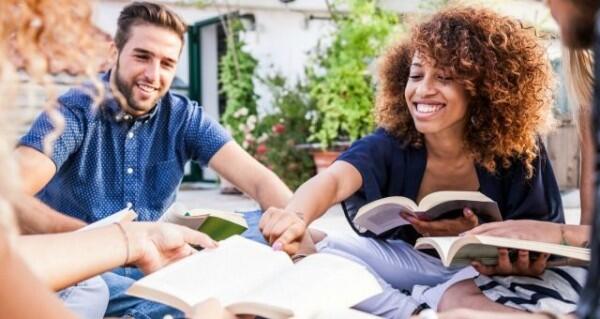 Menjelang Akhir Tahun, Ini 5 Hal yang Perlu Direnungkan Mahasiswa