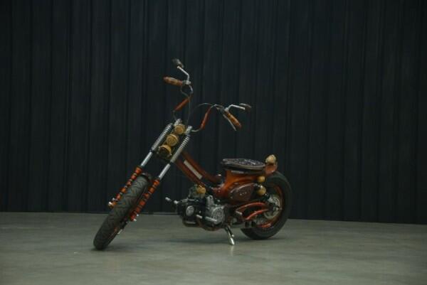 4 Motor Modifikasi Gaya Chopper Cub Berbahan Dasar Motor Bebek Honda