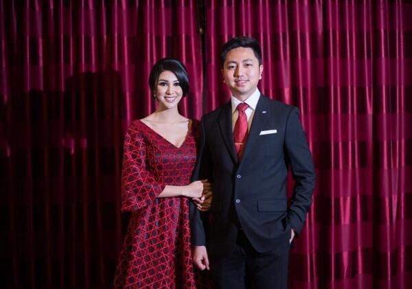 Resmi Tunangan, Ini Dia 8 Potret Manisnya Ariska Putri & Kekasih