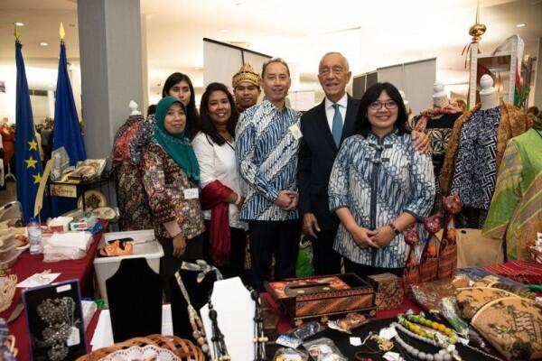 Bazar Diplomatik, Booth Indonesia Menarik Perhatian Presiden Portugal