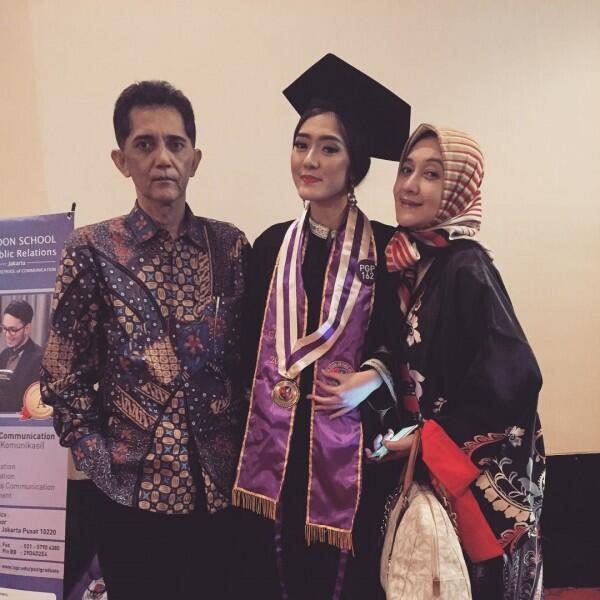 Keturunan Arab, Ini 10 Potret Aktris Keira Shabira yang Bikin Kagum