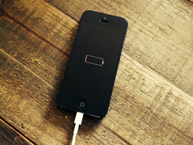 Awas Nyesel, 8 Kesalahan Sepele Ini Ternyata Bikin iPhone Cepet Rusak!