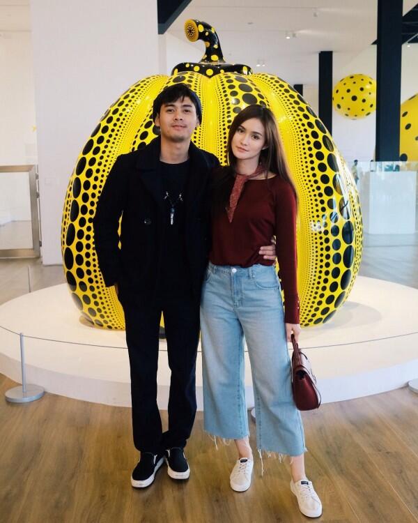 10 Gaya Pacaran Isel Fricella dan Miqdad Addausy yang Hits Abis
