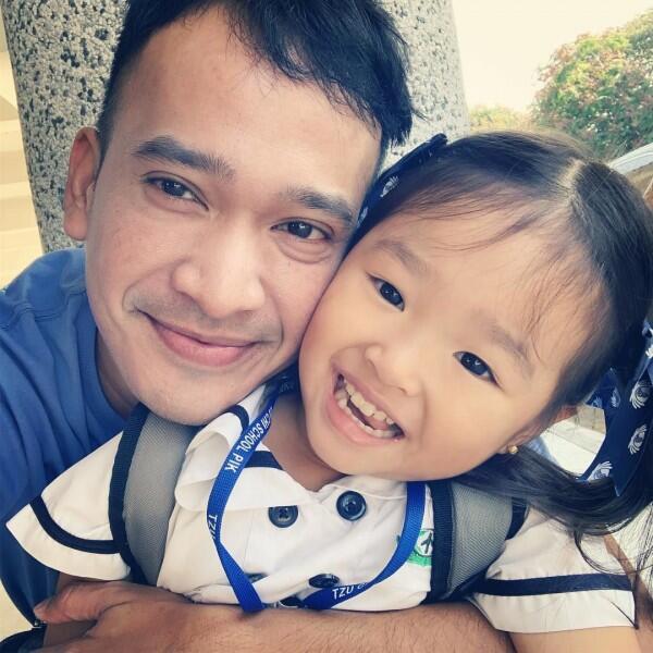 Gemas Banget, 10 Momen Manis Ruben Onsu Antar Thalia Sekolah