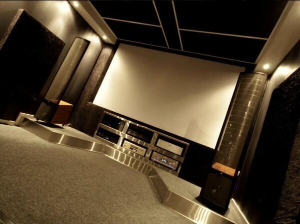 Punya Home Theater di Rumah Sendiri Jadi Mudah dengan 7 Tips Ini!