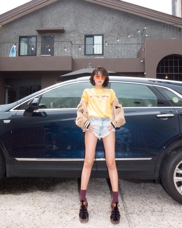 10 Inspirasi Gaya Kasual Idol KPop Ala Sooyoung, Mudah Ditiru Lho!