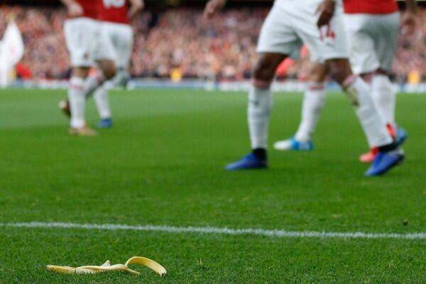 Lempar Kulit Pisang ke Aubameyang, Suporter Tottenham Ditangkap